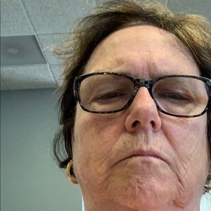 Meet your Posher, Diane